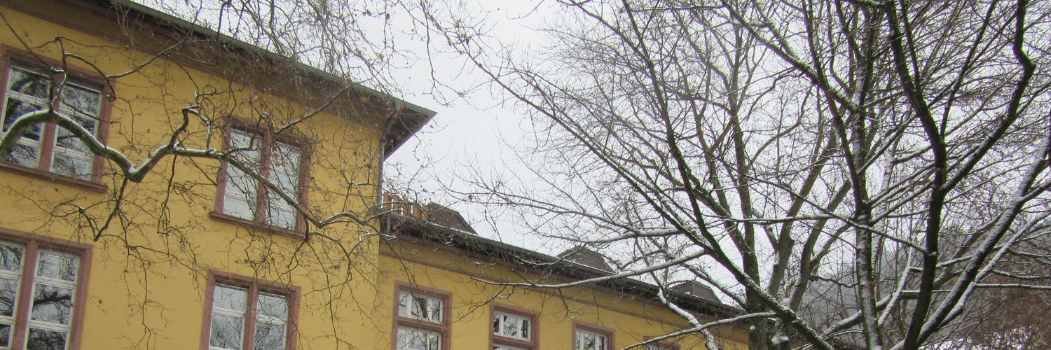 Institut für Übersetzen und Dolmetschen 🎓 banner