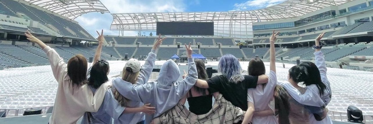 bubblesmumbles's profile banner image