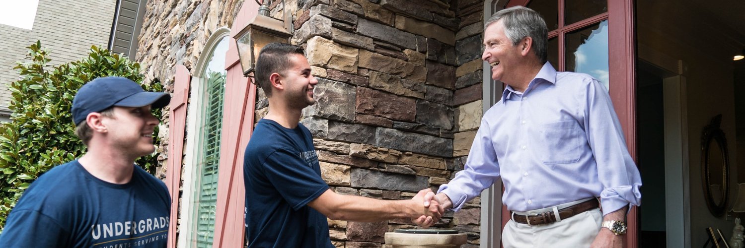 Undergrads Moving banner