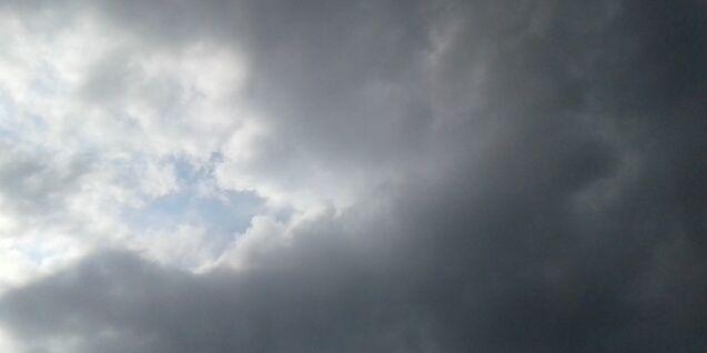 RiskaNurindahSari banner