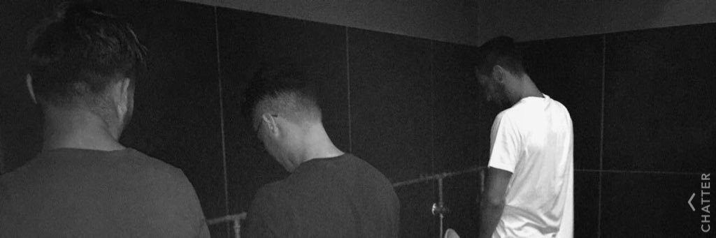P banner