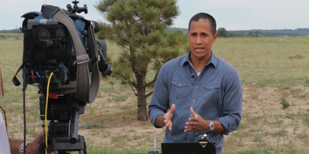 Miguel Almaguer banner