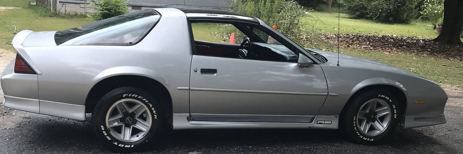 quezzo23's profile banner image