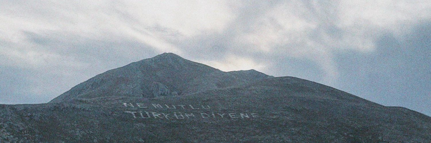 misterbanuu's profile banner image