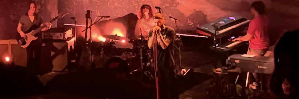 H 🩷 banner