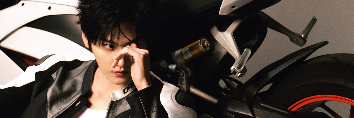 Yingglu's profile banner image