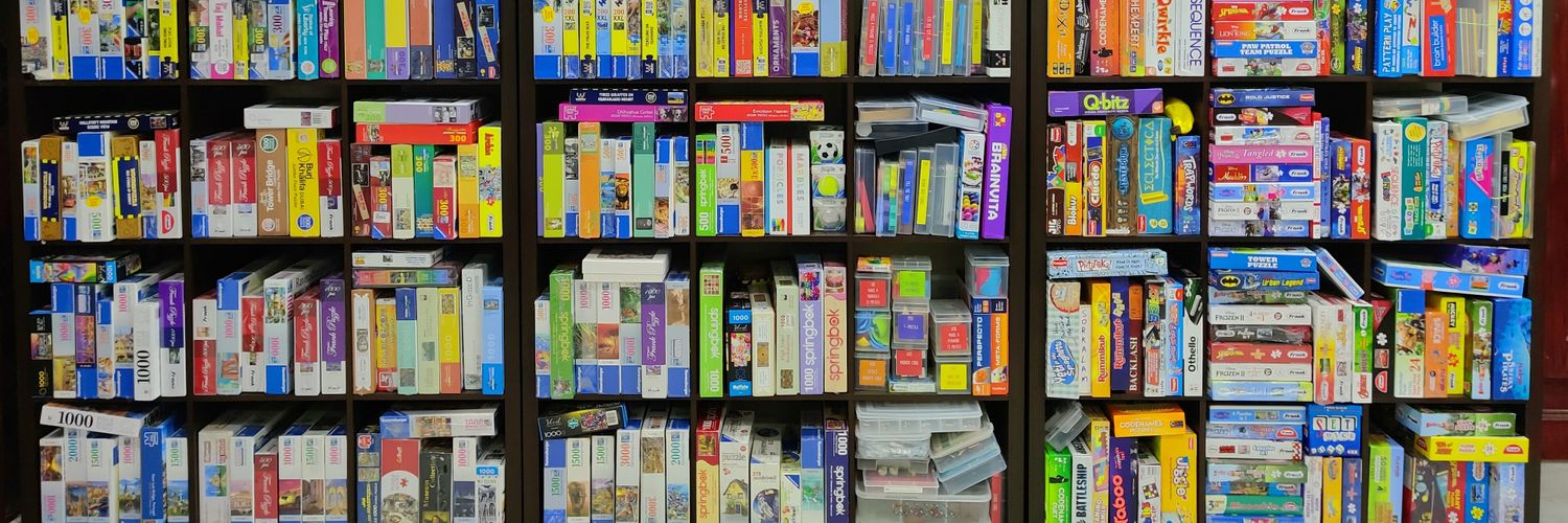 Untangle - House of Puzzles & Board Games banner