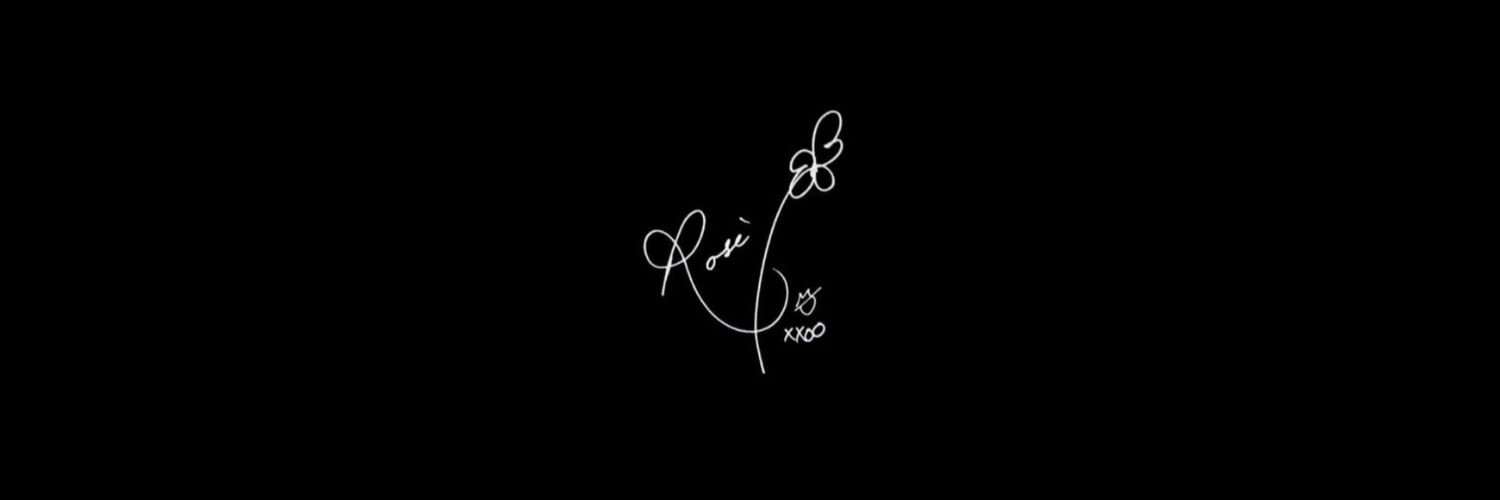 Rosesaremiya's profile banner image