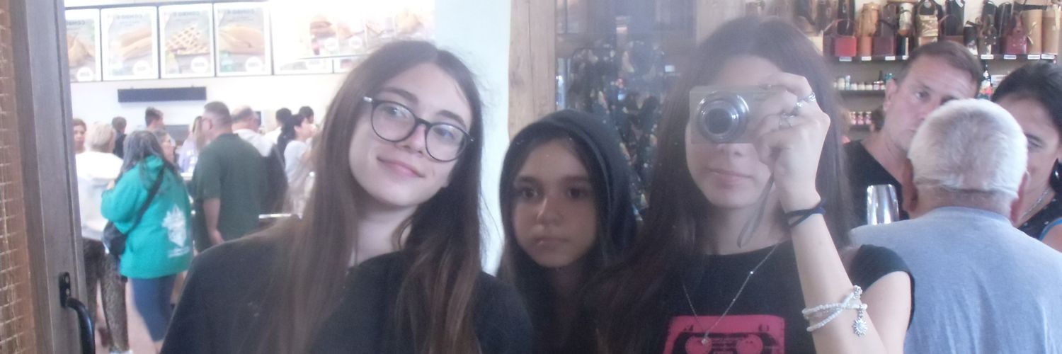 spffia's profile banner image