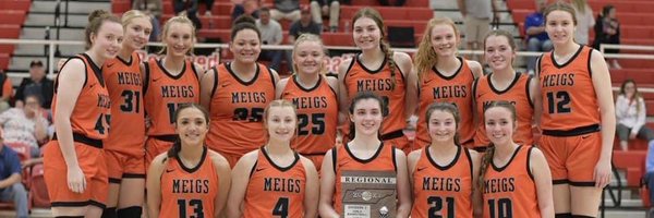 julia_howard3 Profile Banner