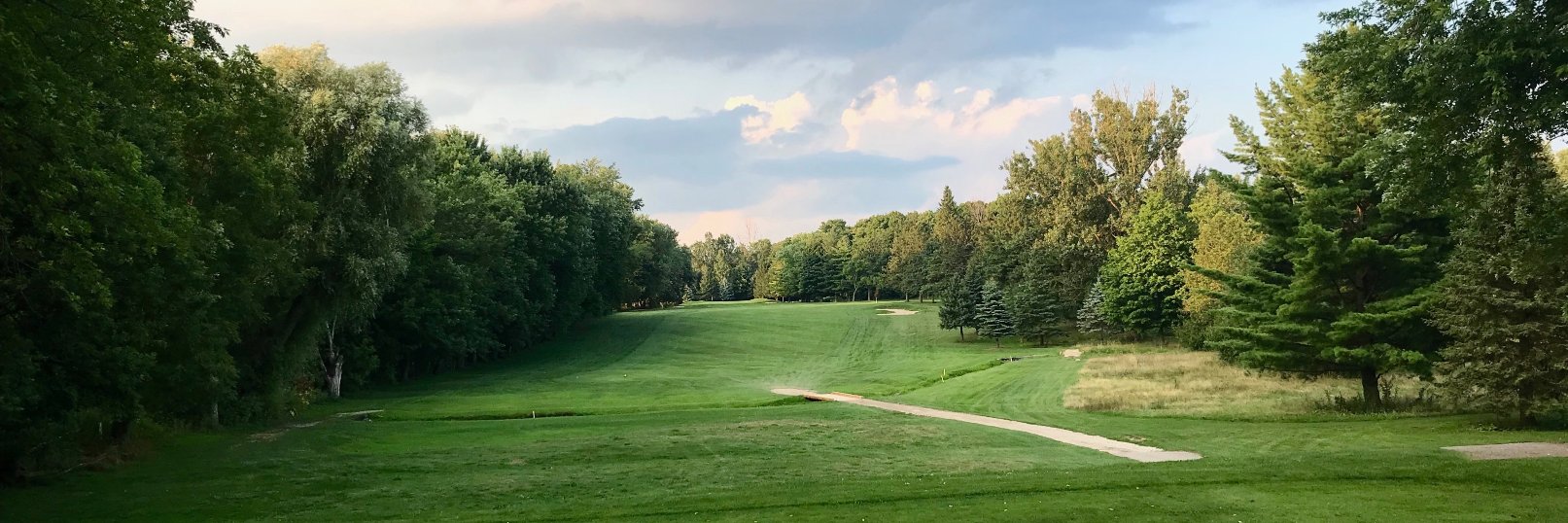 Mitchell Golf & Country Club banner