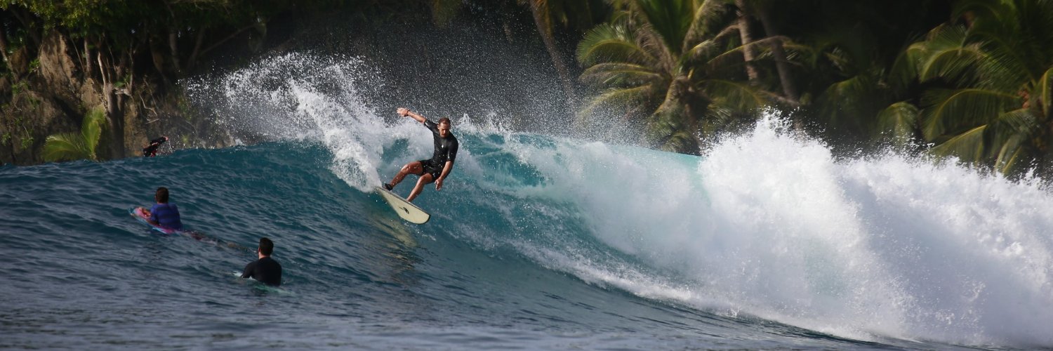 Bored in Costa Rica 💎 banner