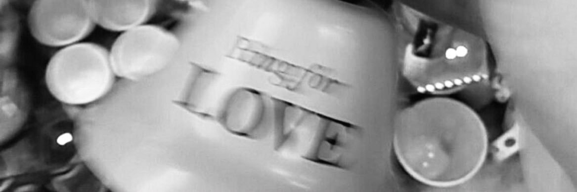 Laura Izquierdo banner