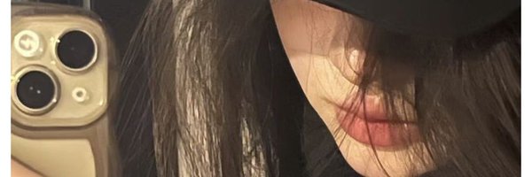 Nayara_1120 Profile Banner