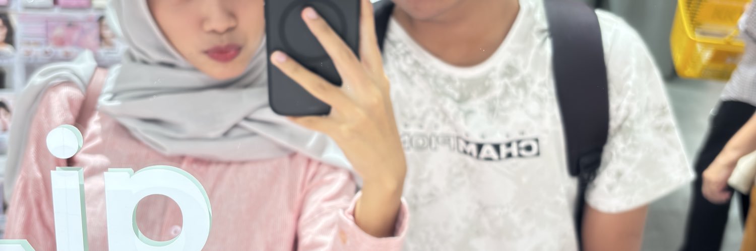 p banner