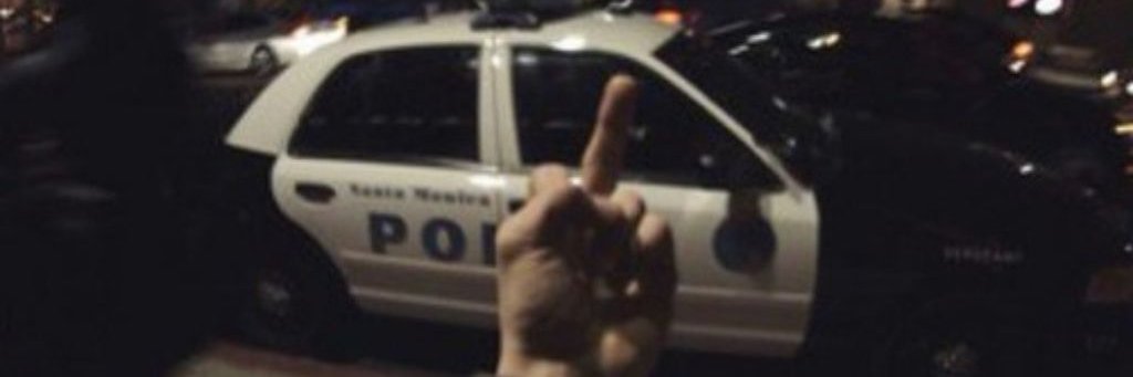 V banner