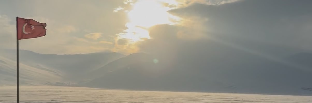 nimileyes's profile banner image