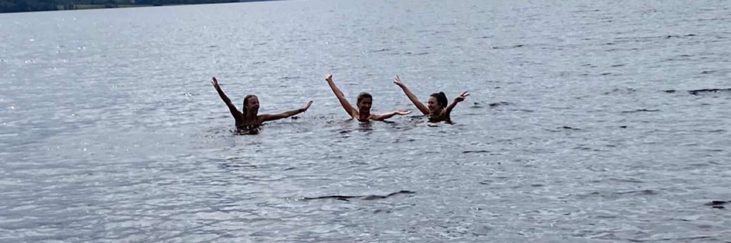 melanieferg_'s profile banner image