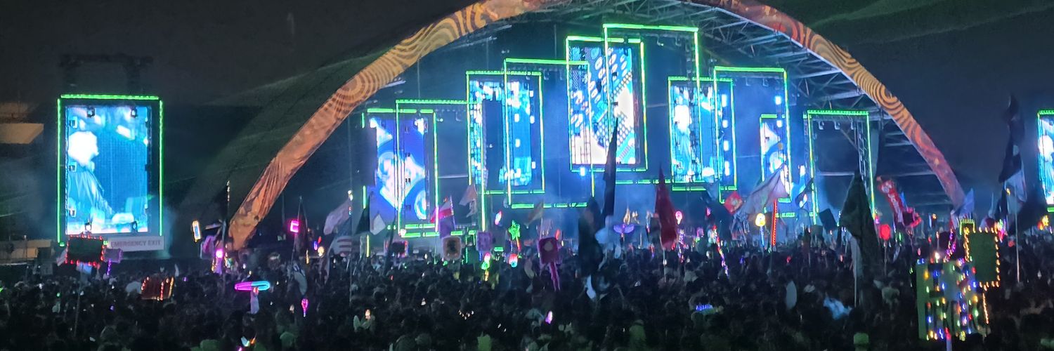 Megan Random ♠️ banner