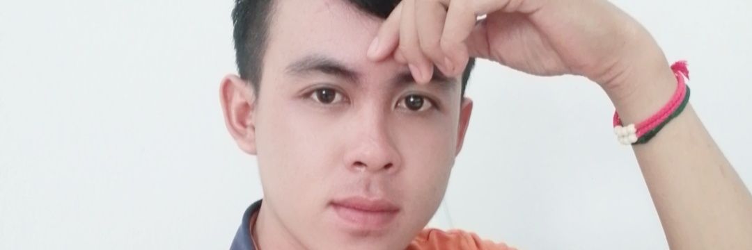 Mone11370463's profile banner image