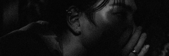 off␇ banner