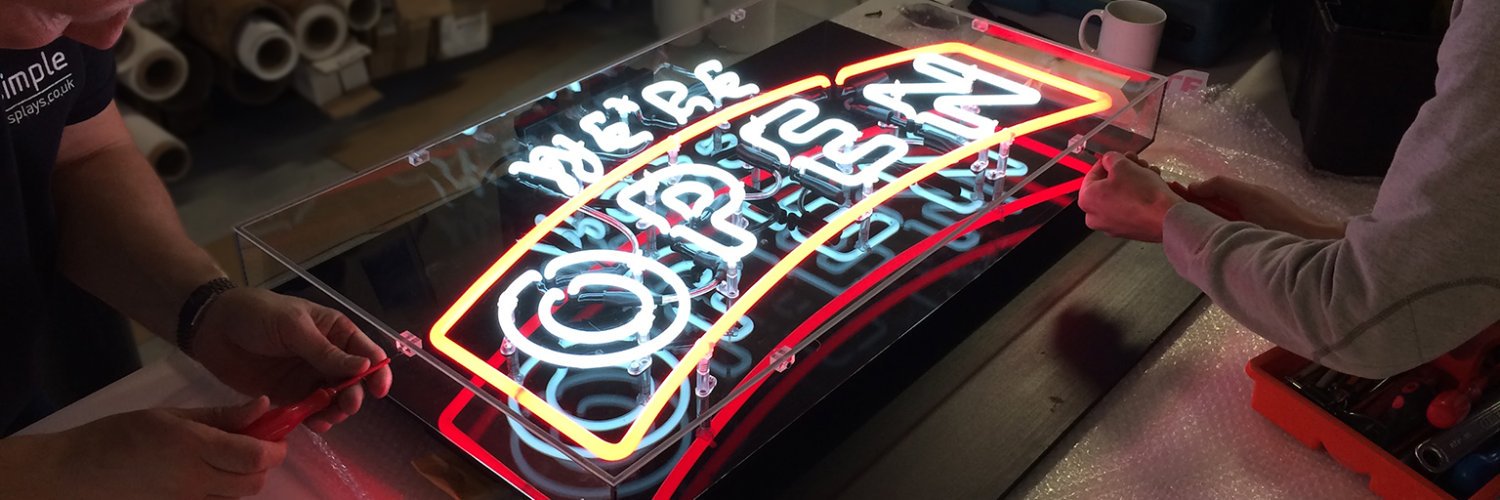 Simple Displays banner