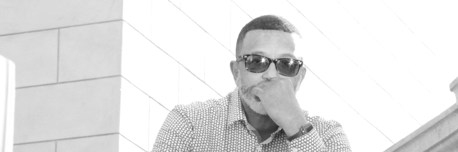speaksingeat's profile banner image