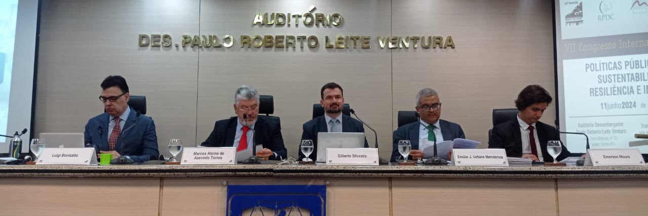 Emilio J. Urbina M. banner