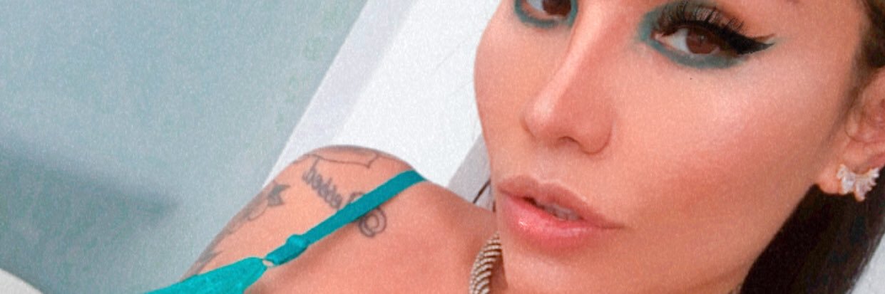 monalinymodel's profile banner image