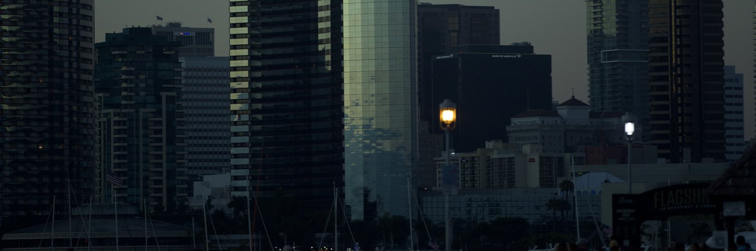 Omorashi • California banner