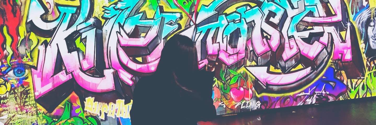 ena9393's profile banner image