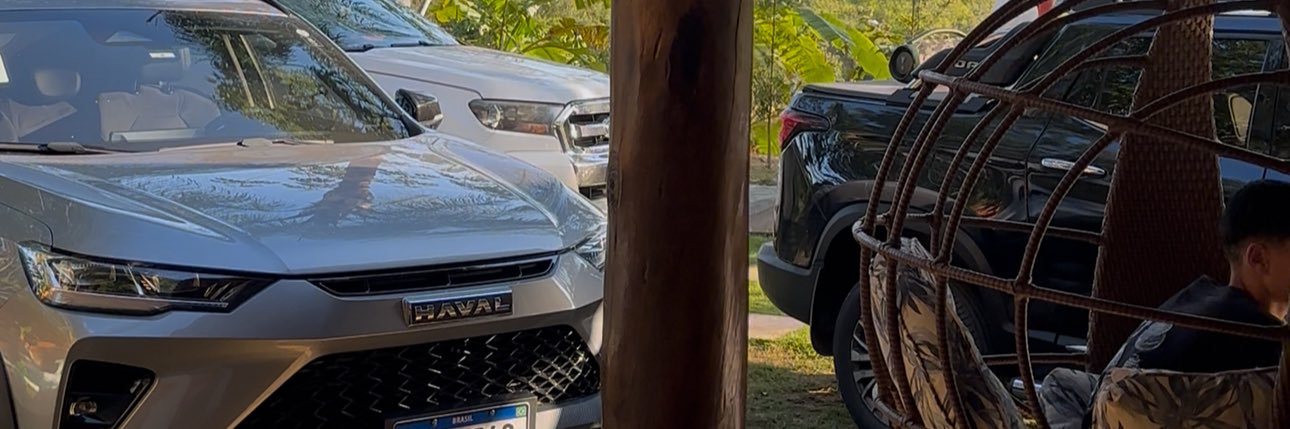 v2raro_'s profile banner image