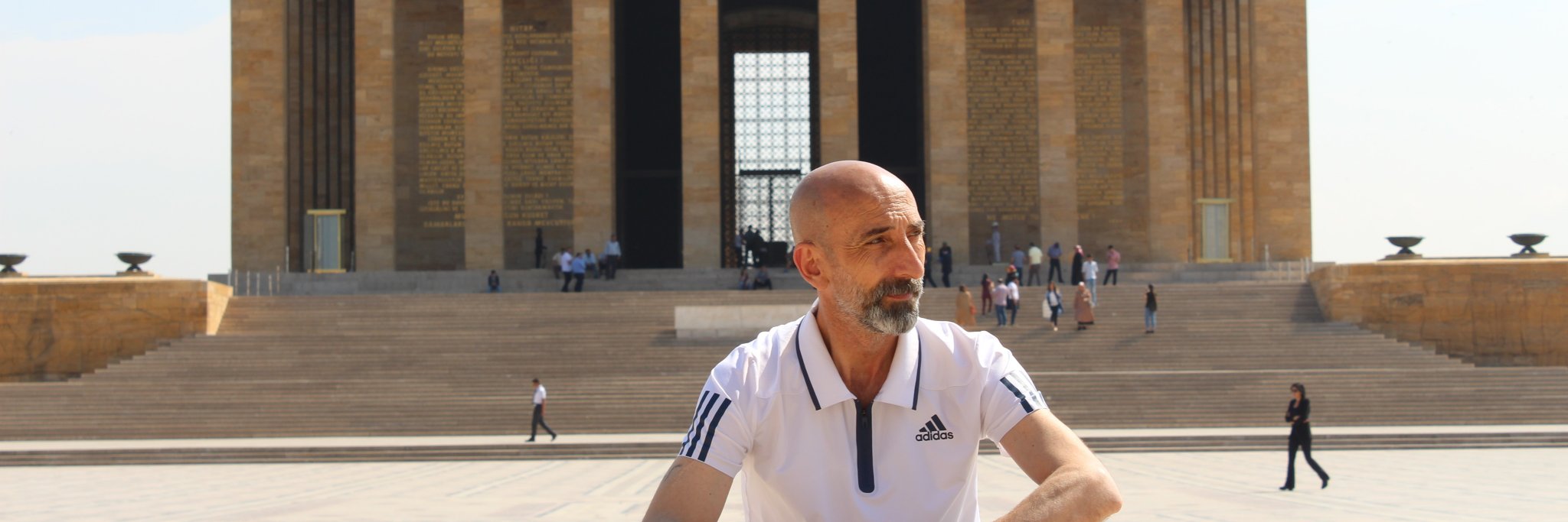 waynach's profile banner image