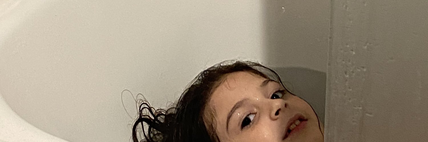 AnaSadovsky's profile banner image