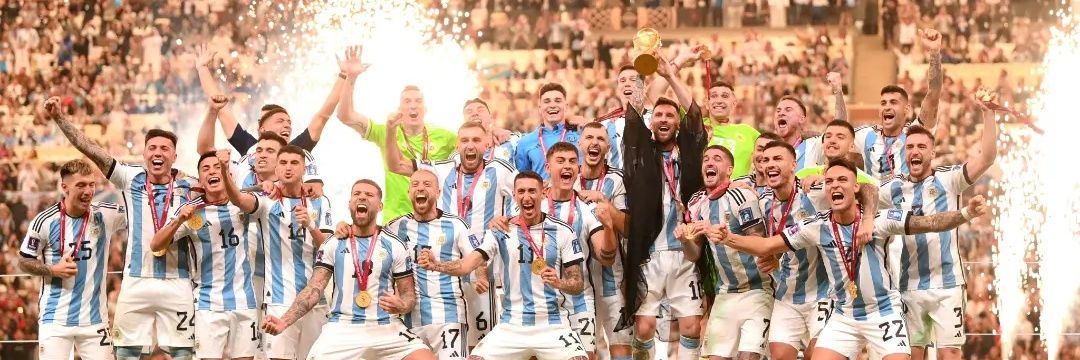 emalez01's profile banner image