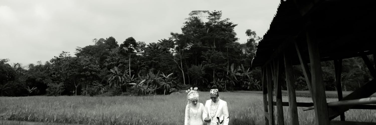 ♈ banner