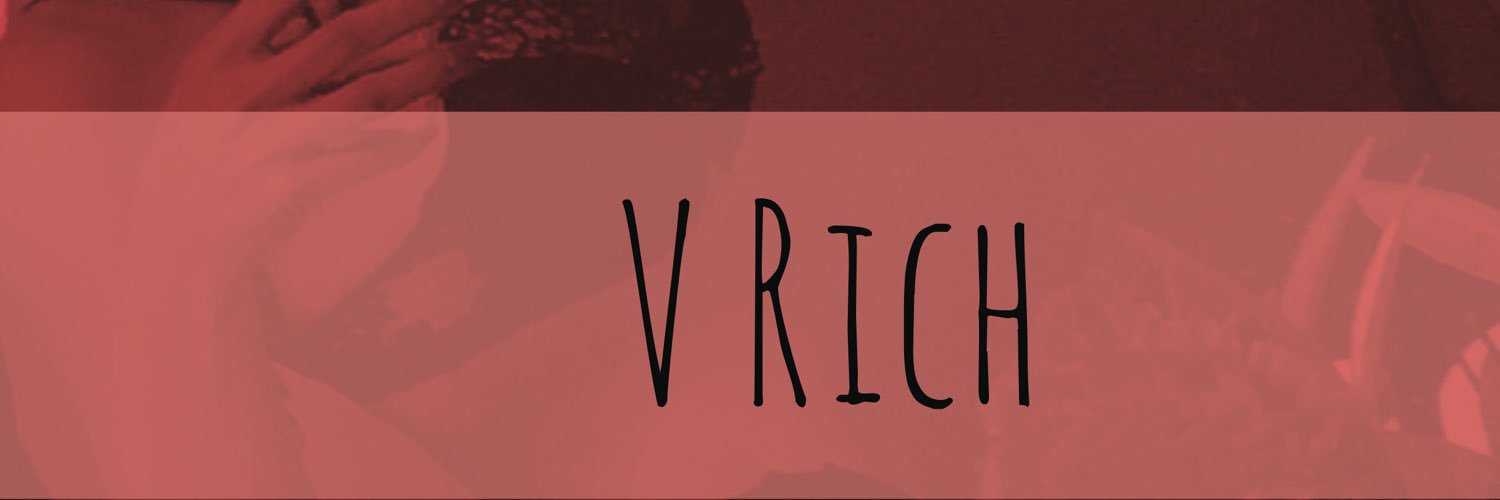 iamveronicarich's profile banner image
