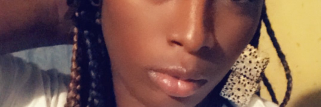 shemeilla's profile banner image