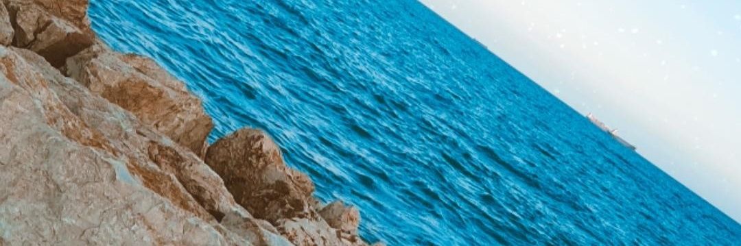 gamzeakinakin's profile banner image