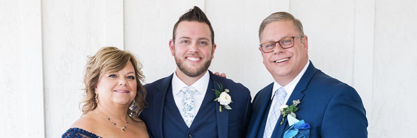 auntwanne's profile banner image