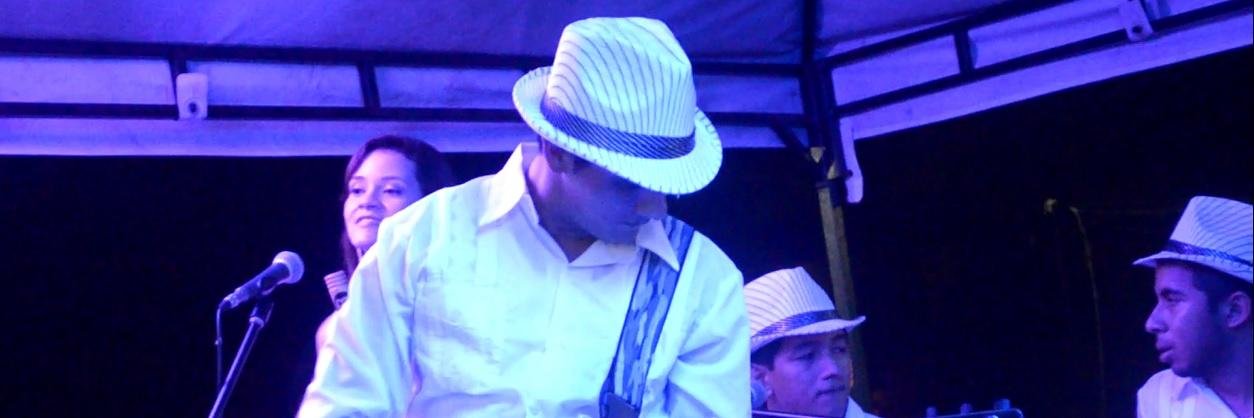FuentesAmin's profile banner image