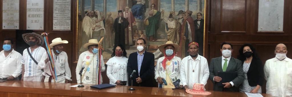 leobardo plata cast banner