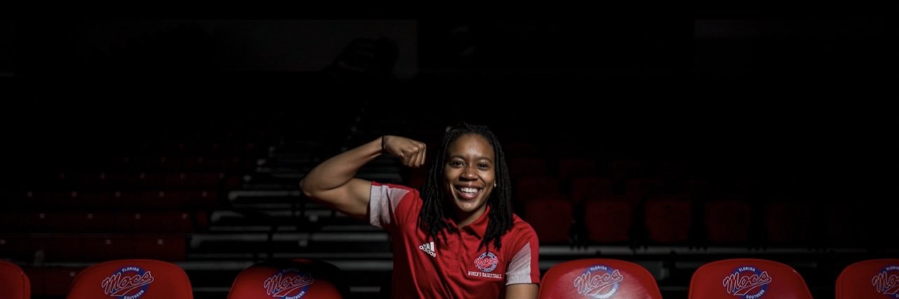 CoachVee23's profile banner image