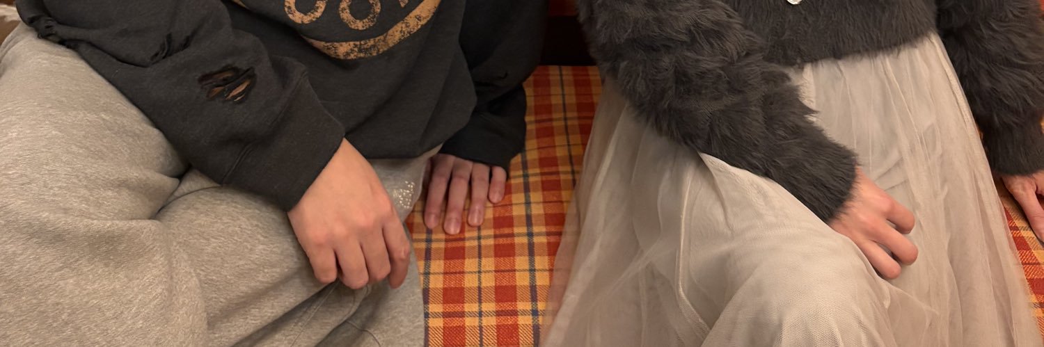 rrrbqln's profile banner image