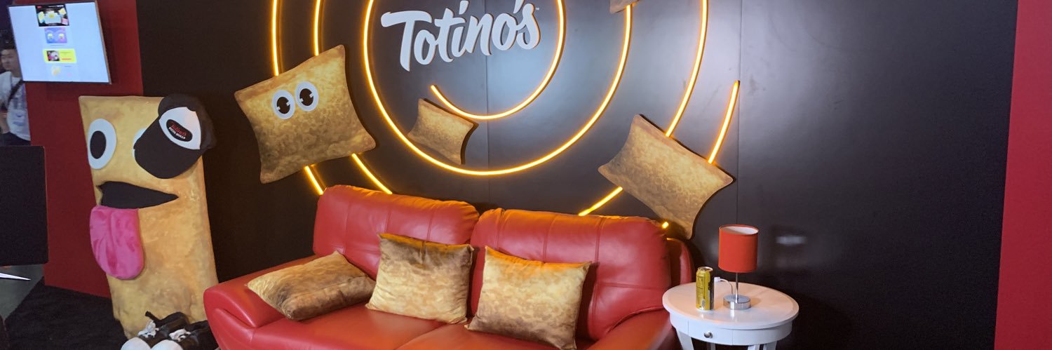 Aaron is Online banner