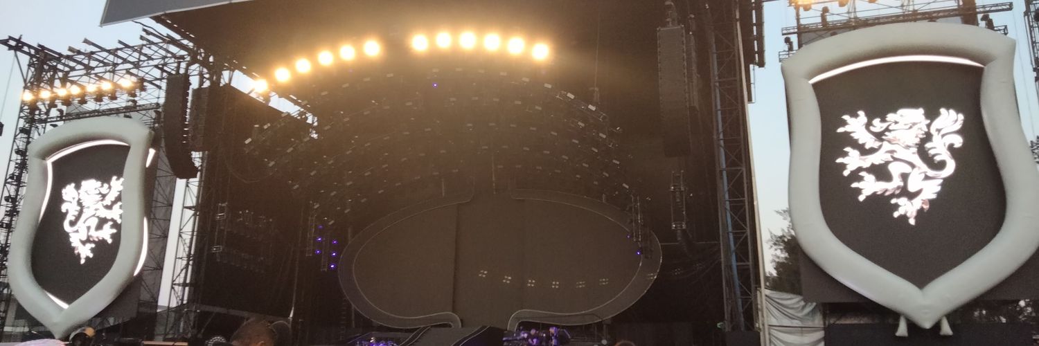 ClauAguiilar's profile banner image