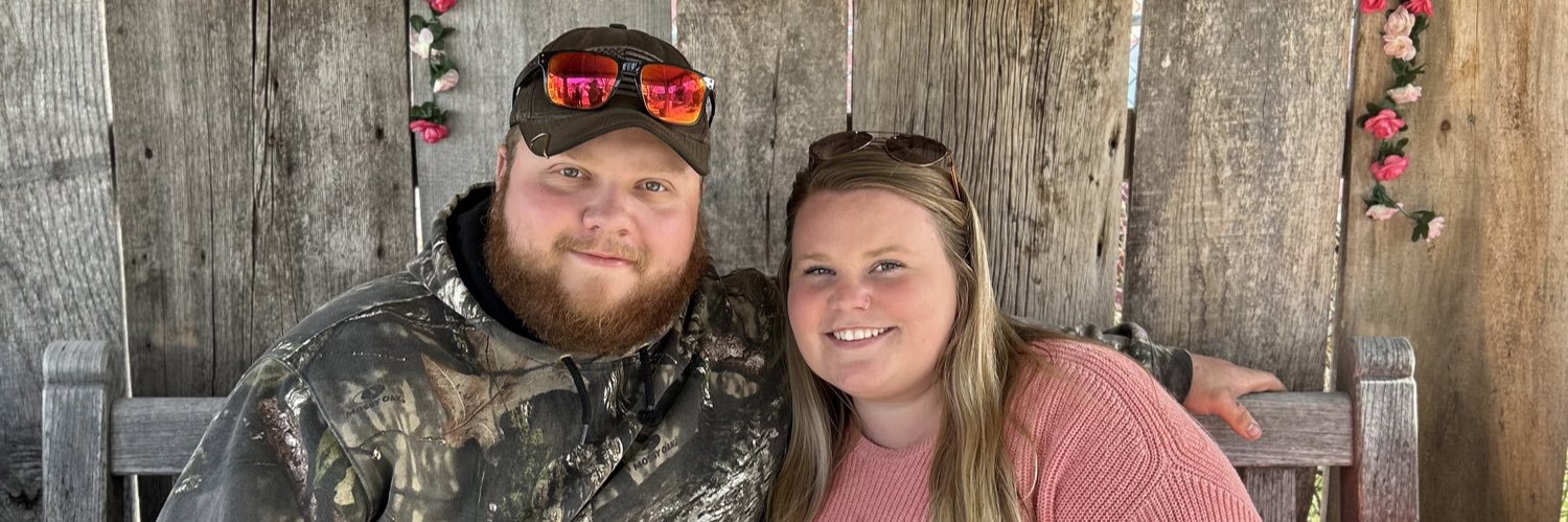 lizzy_vanhorn's profile banner image