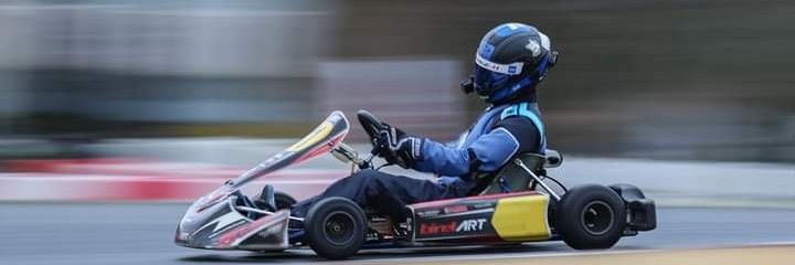 ヒロ@カート借りて乗る人 banner