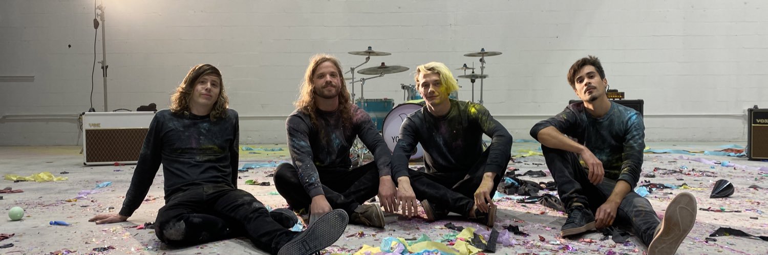 ItsYoungBird's profile banner image