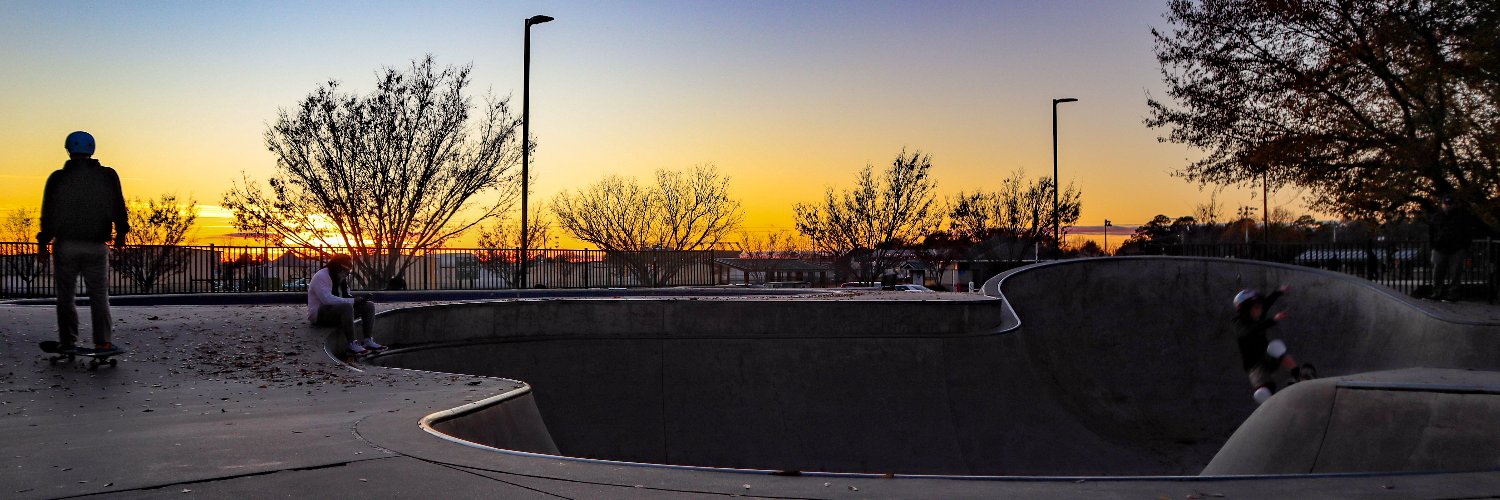 CooLDudeLiLB's profile banner image
